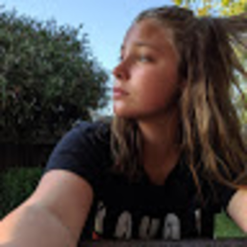 Meet your Posher, Tessa